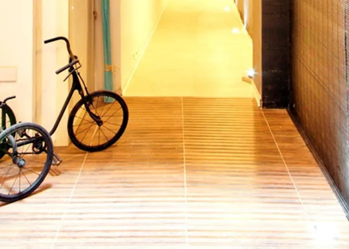 Maison D'art - Centre Apartment